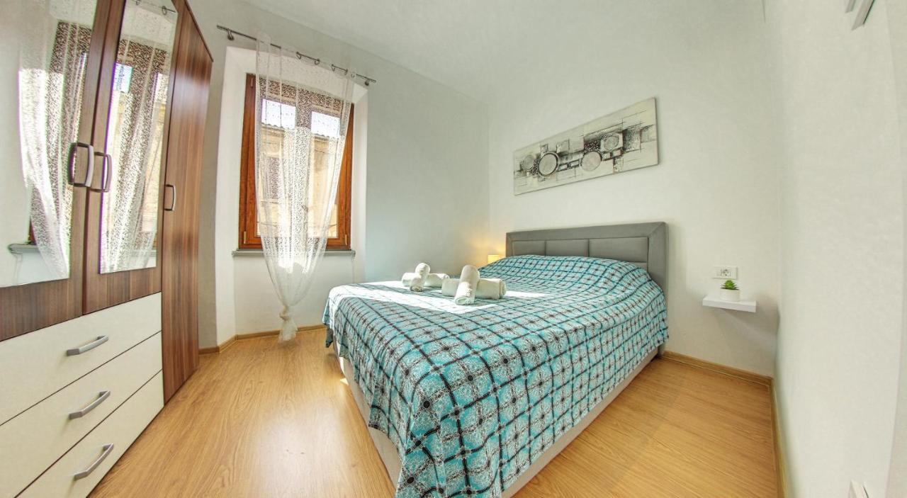 Caligula City Center Apartment พูลา ภายนอก รูปภาพ