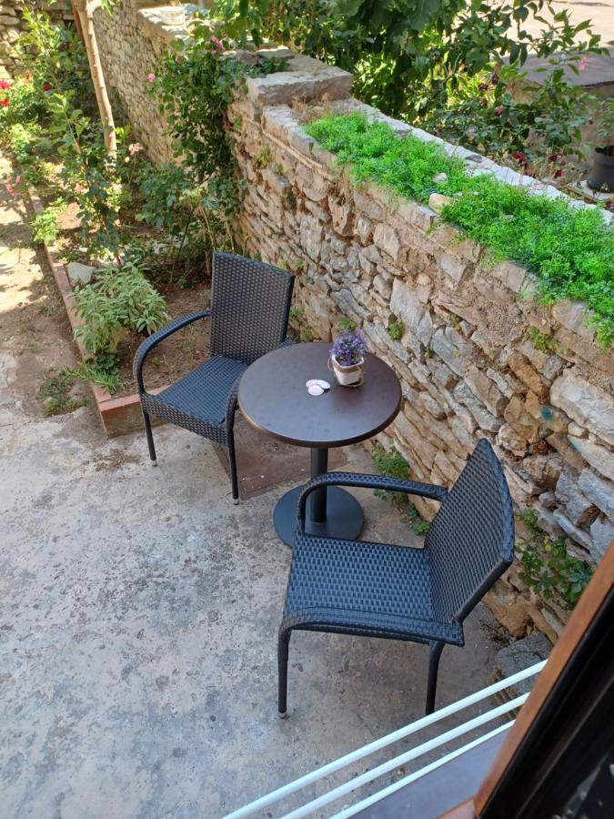 Caligula City Center Apartment พูลา ภายนอก รูปภาพ